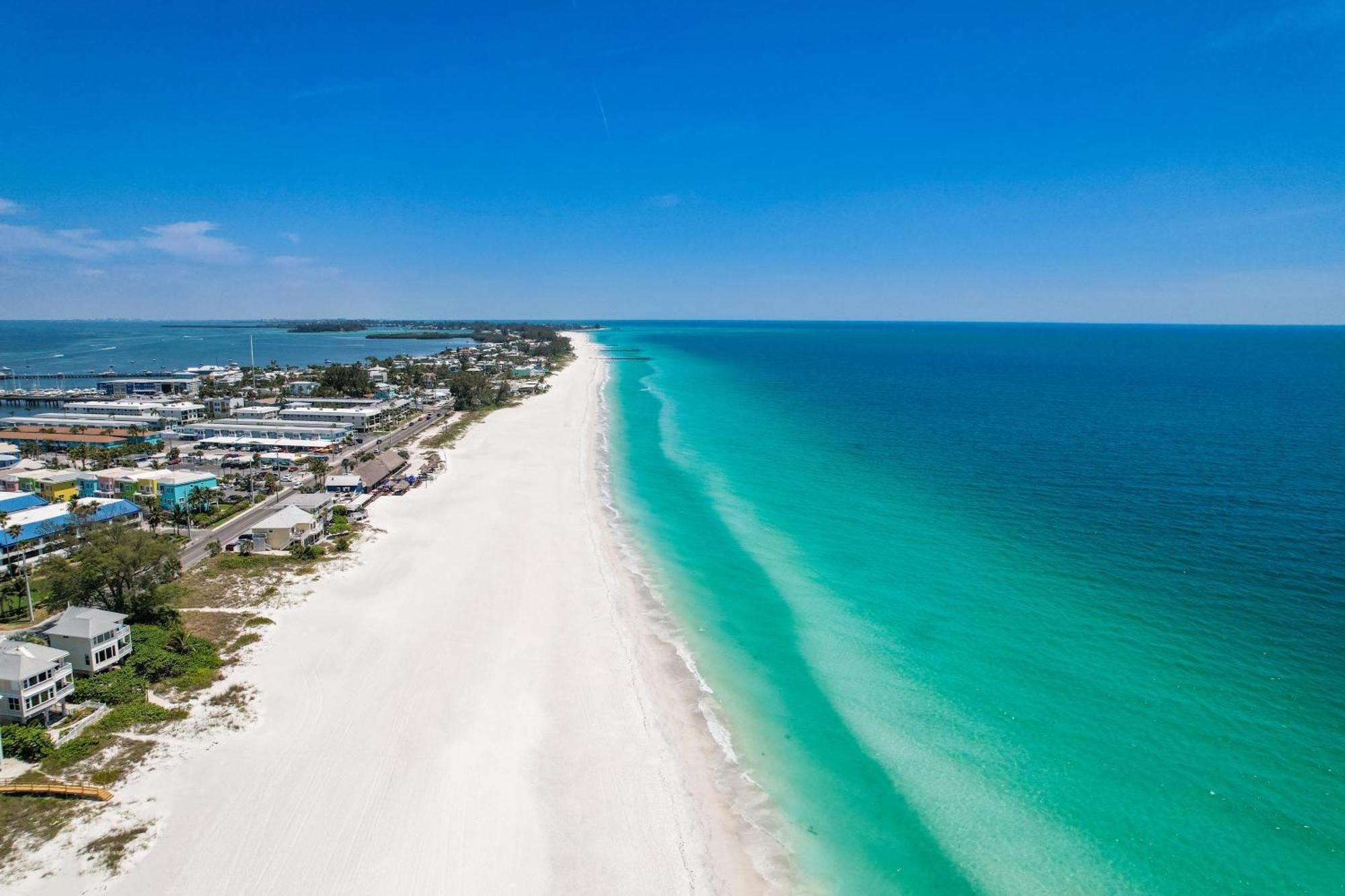 Beach Front Condo Sea View Play At Gulf Place Holmes Beach Buitenkant foto